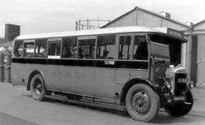 Dennis E Strachans (B32F) '1928